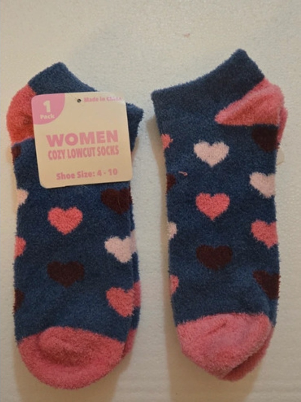 Cozy Lowcut Women's Heart Socks in Navy Blue and Pink Shoe Size 4-10